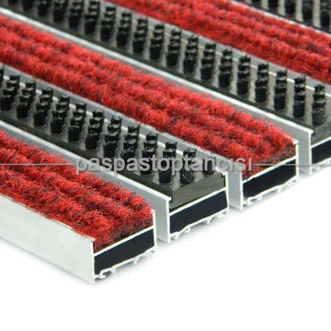 Alüminyum Metal Paspas Halı Fitilli ve Plastik Fırçalı Kırmızı - 1