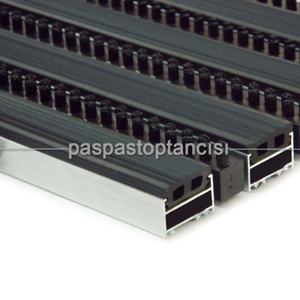 Alüminyum Metal Paspas Lastik Fitilli ve İnce Fırçalı Siyah