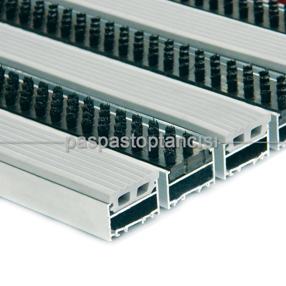 Alüminyum Metal Paspas Lastik ve Fırça Fitilli Gri