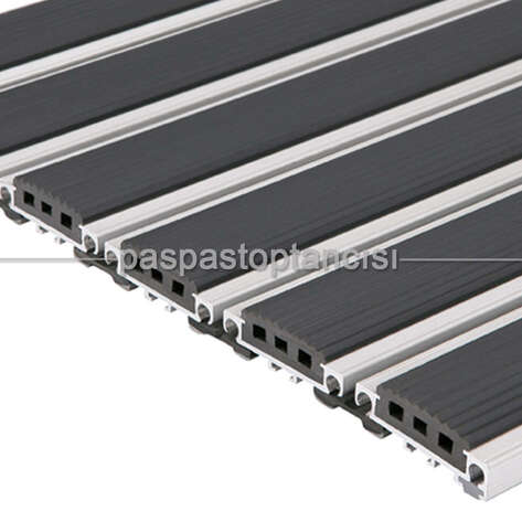 Alüminyum Paspas Yivli PVC Fitilli PM2000 Siyah - 1
