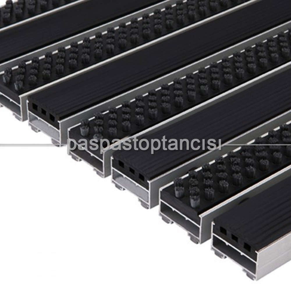 Alüminyum Paspas Yivli PVC Fitilli ve Fırça Fitilli UM2050 Siyah