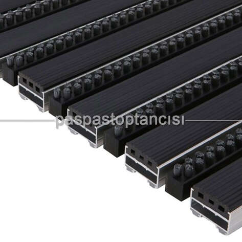 Alüminyum Paspas Yivli PVC Fitilli ve Plastik Fırça Fitilli UM2060 Siyah - 1