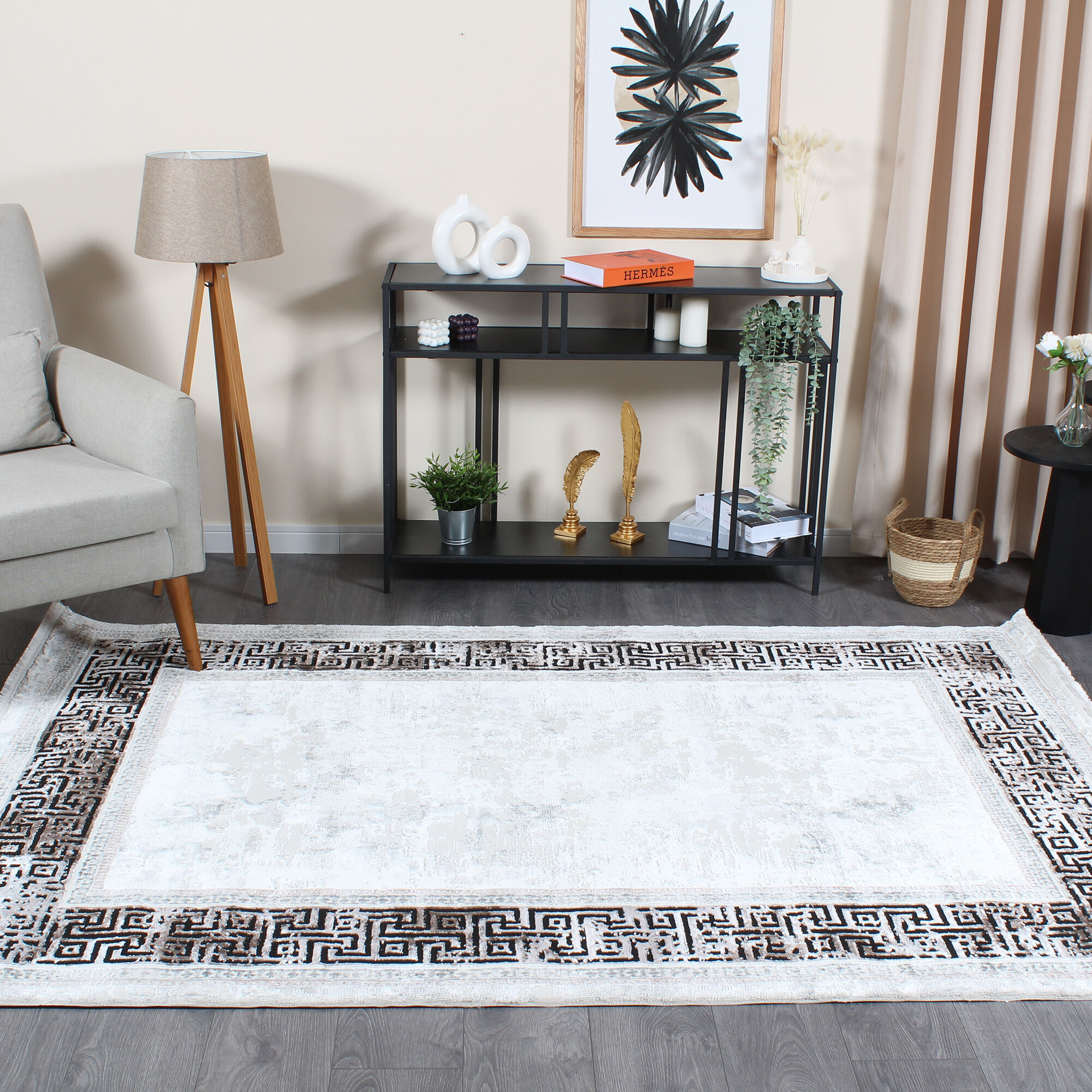 Armony 03649A Siyah Klasik Çerçeveli Saçaklı Salon Halısı