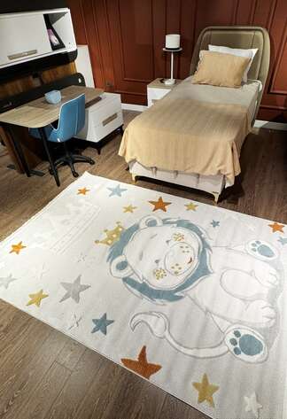 Halıstores Aslan ve Yıldız Desenli Renkli Çocuk Halısı EN133 Multi - 1