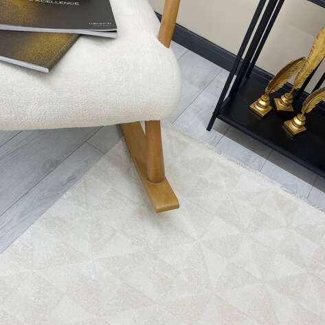 Halıstores Modern Geometrik Desenli Krem-Bej Halı Tornado TRN5 - 6