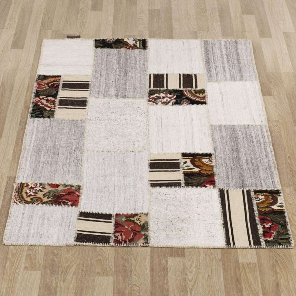 Liviadora Kilim Desenli Patchwork Halı Bej-Krem-Gri