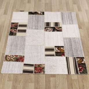 Liviadora Kilim Desenli Patchwork Halı Bej-Krem-Gri (1)