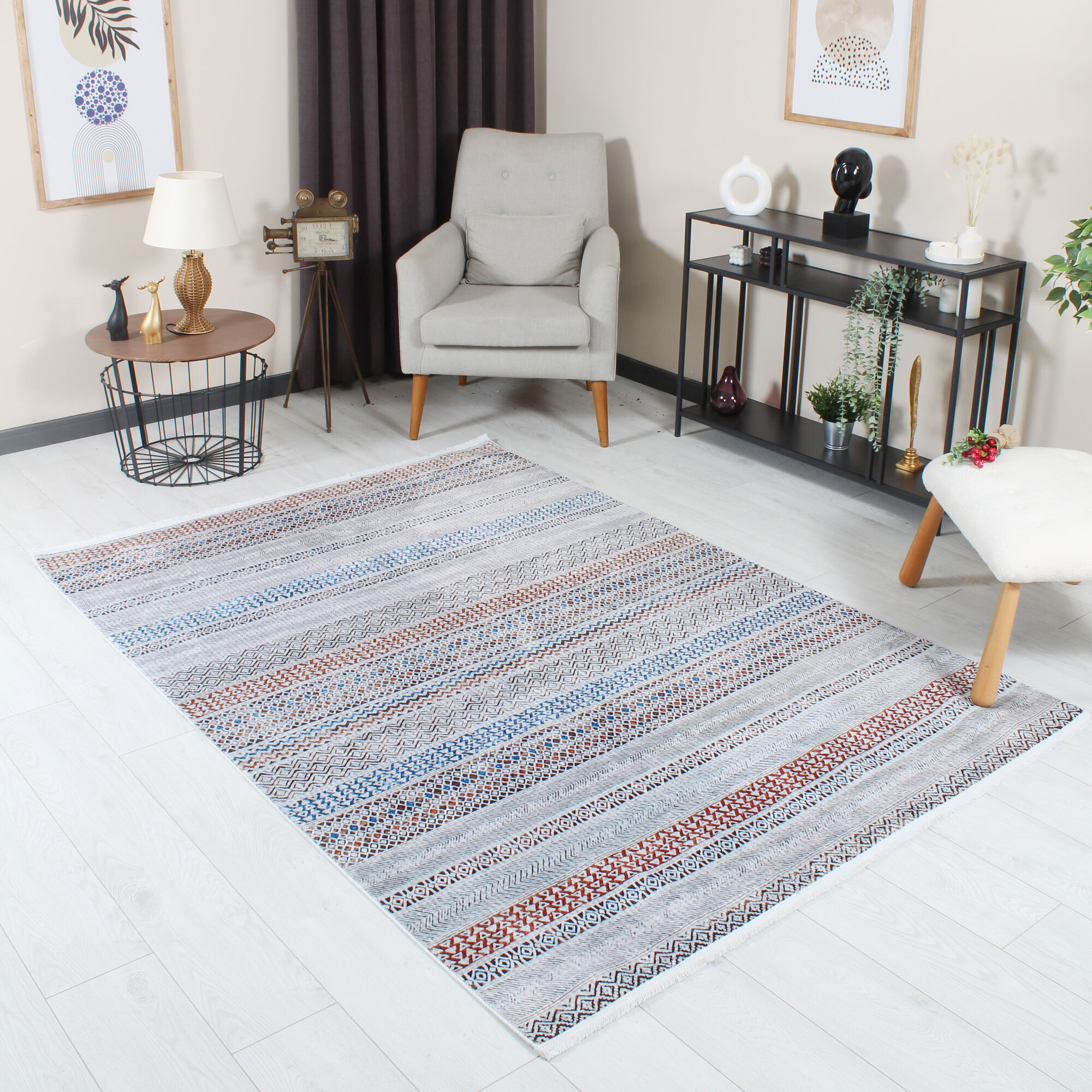 Modern Kilim Desenli Yumuşak Dokulu Yıkanabilir Halı Çok Renkli