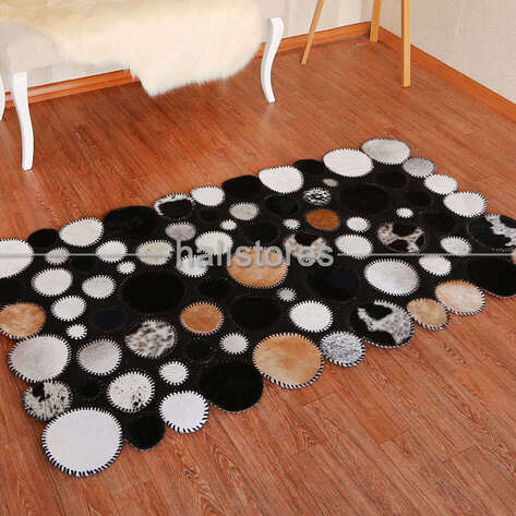 Siyah-Beyaz Deri Patchwork Halı - 1