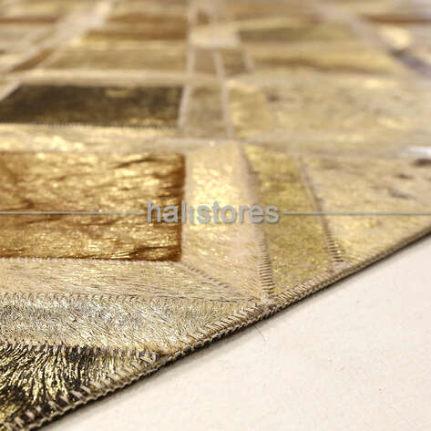 Varaklı Bej-Gold Detaylı Deri Patchwork Halı - 4